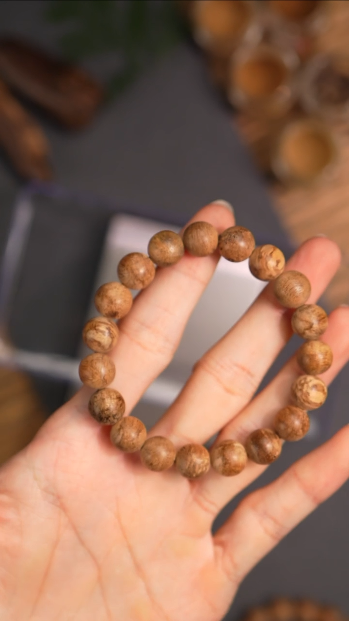 手串沉香达拉干鹧鸪斑老料10.4mm 7.8g