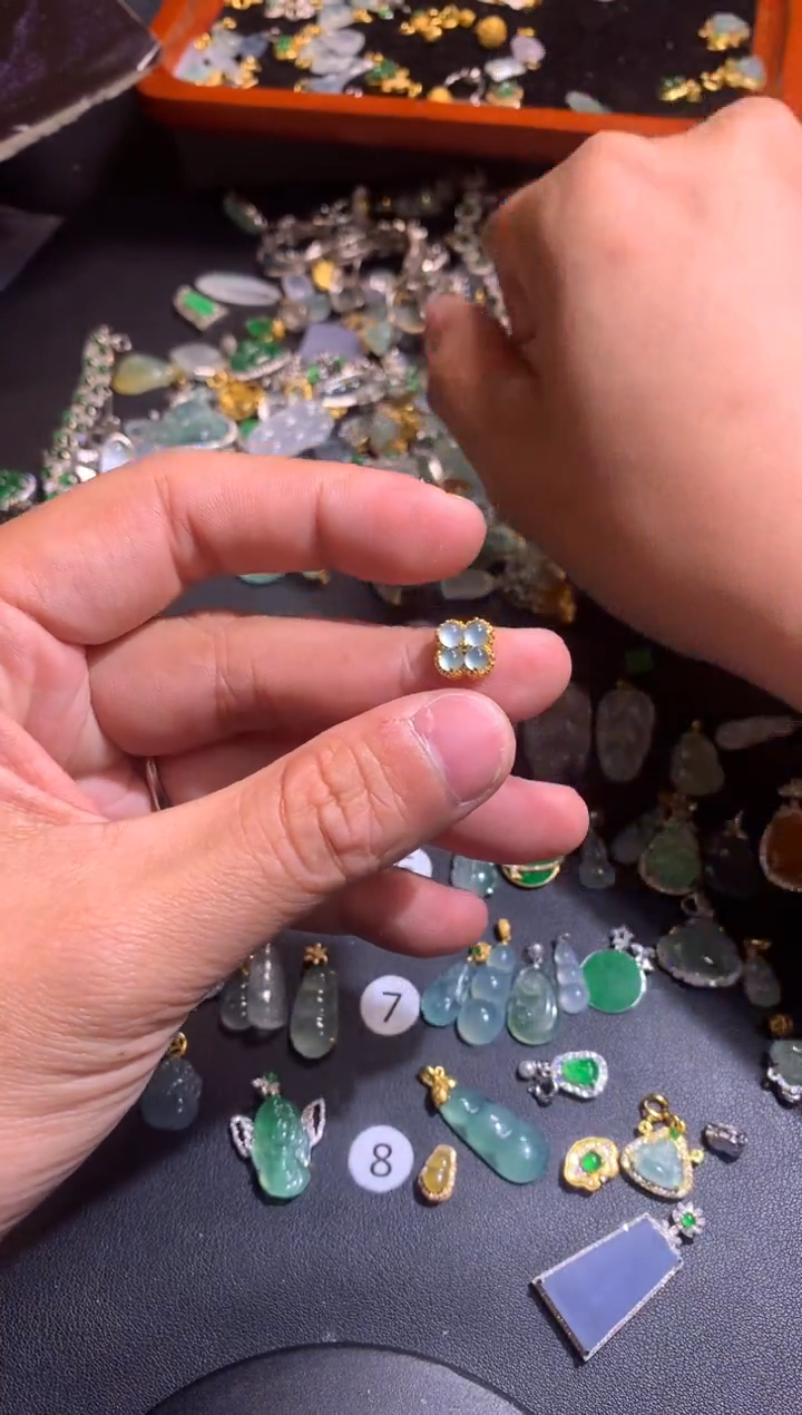 【闪购商品】翡翠吊坠(不含链)银S925镶嵌1