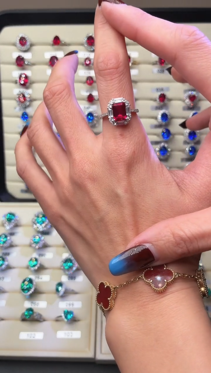 银S925镶嵌戒指红宝石00000