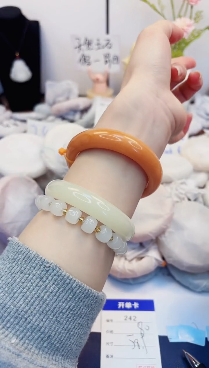 【闪购商品】石英质玉手镯未镶嵌242-财气镯-圈口58