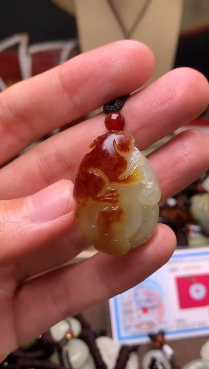 颈饰未镶嵌和田玉新疆料青海料清水和田玉吊坠