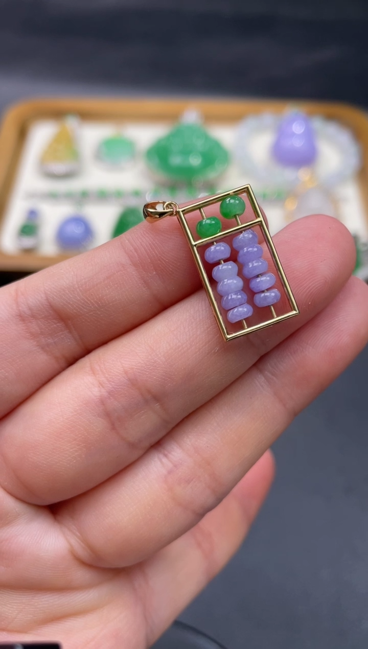 【闪购商品】翡翠颈饰18K金镶嵌74..........