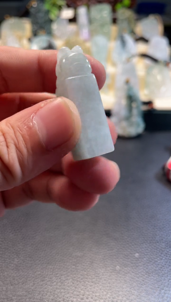 颈饰未镶嵌翡翠12/09/147