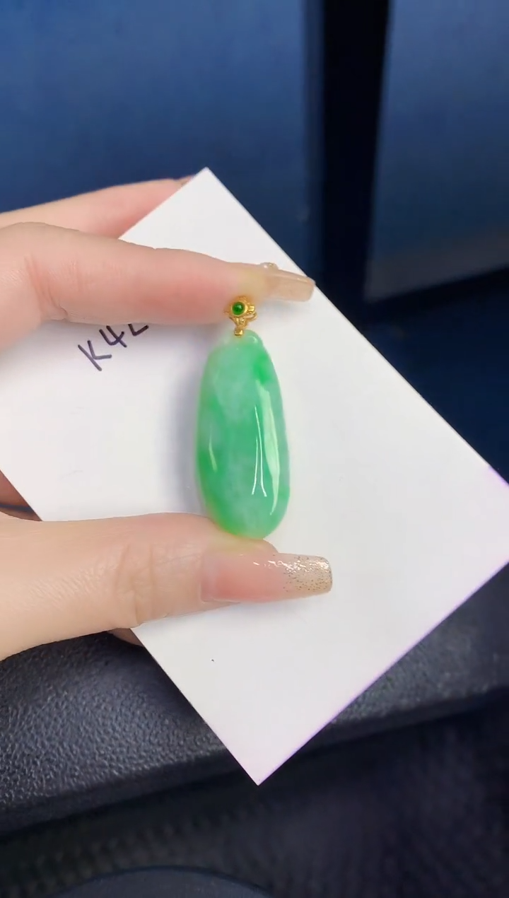 颈饰未镶嵌翡翠缅甸天然翡翠A货