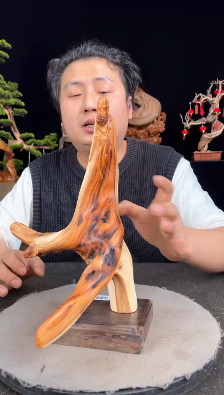 【闪购商品】柏木（崖柏）其他手工摆件,先抢先得!