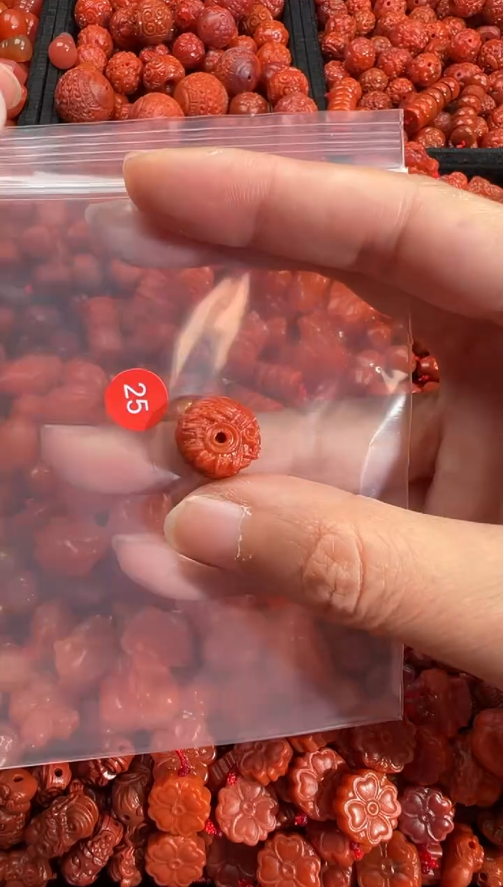 【闪购商品】南红玛瑙未镶嵌吊坠(不含链)2