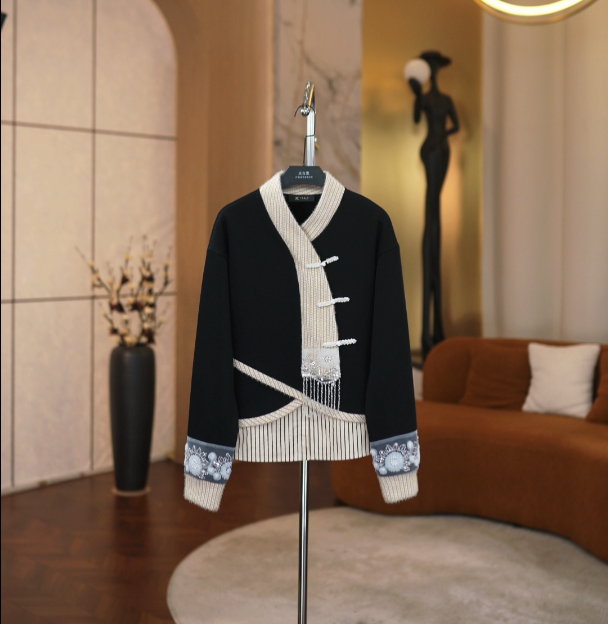 秋冬轻奢简约舒适感设计重工显瘦气质卫衣JT-A2128