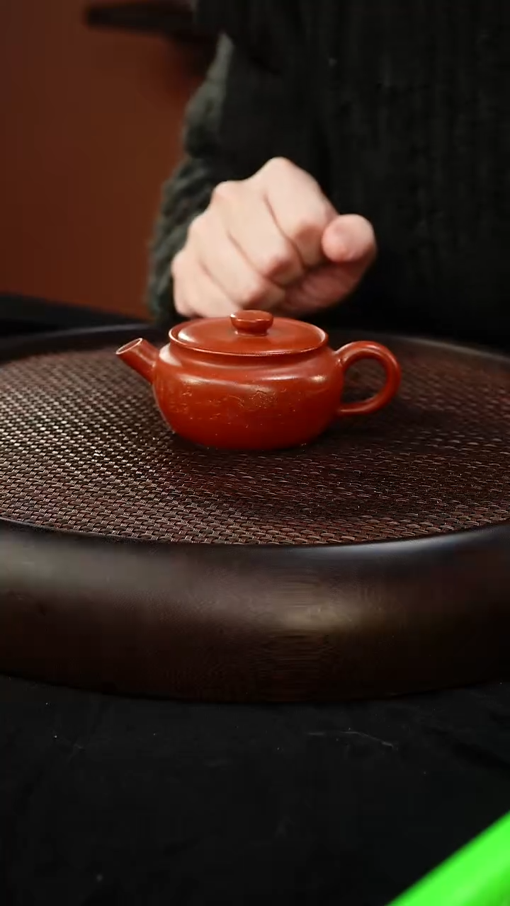 茶壶紫砂汉瓦 红降坡