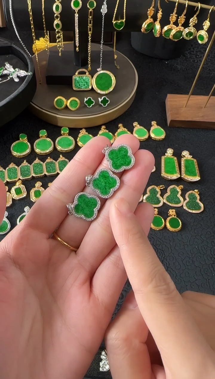 【闪购商品】翡翠颈饰银S925镶嵌吊坠/多样性发一件