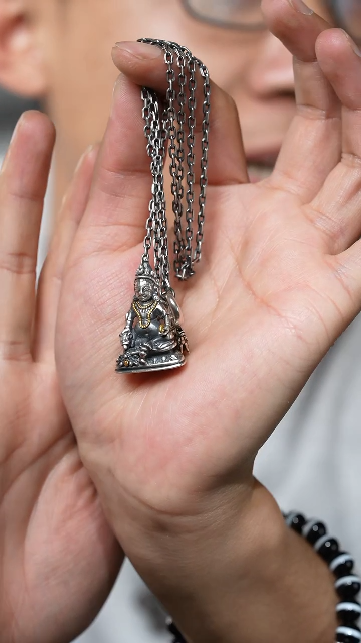 【闪购商品】诺拉（多样性发货，发其一）