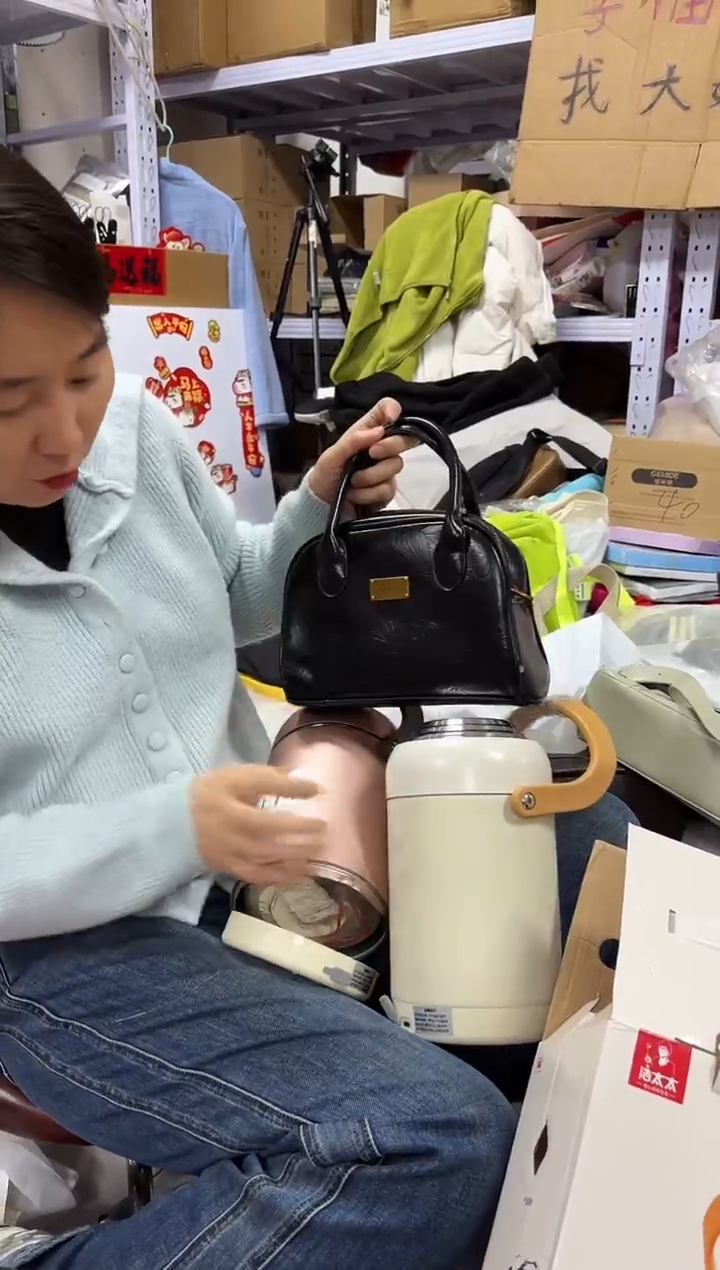 PU上车啦 宝宝们抓紧时间去下方链接拍吧保温饭桶