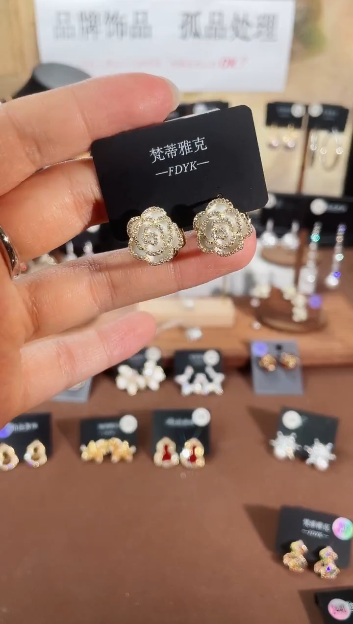 合金925银锆石梵311