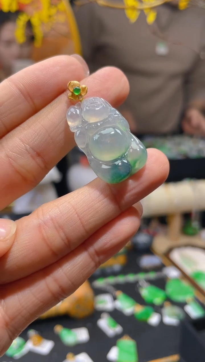 【闪购商品】翡翠颈饰18K金镶嵌假一赔三