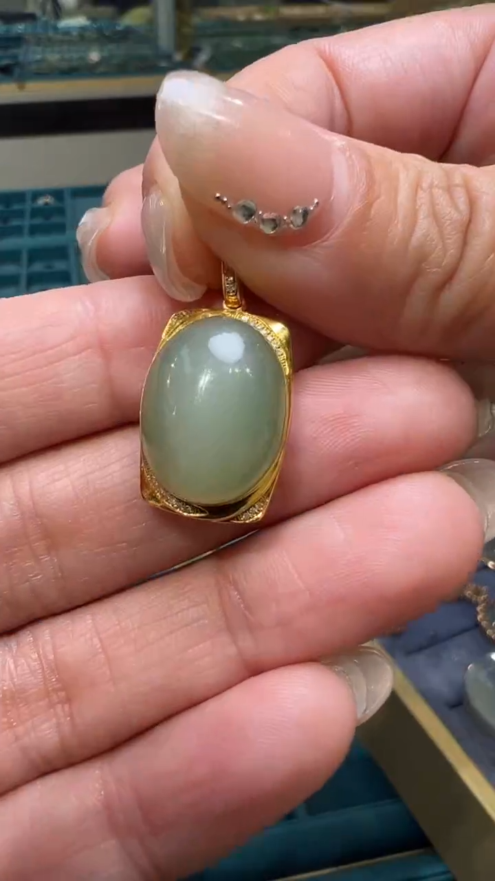 【闪购商品】和田玉吊坠18K金镶嵌和田玉吊坠多样性发货拍一发一