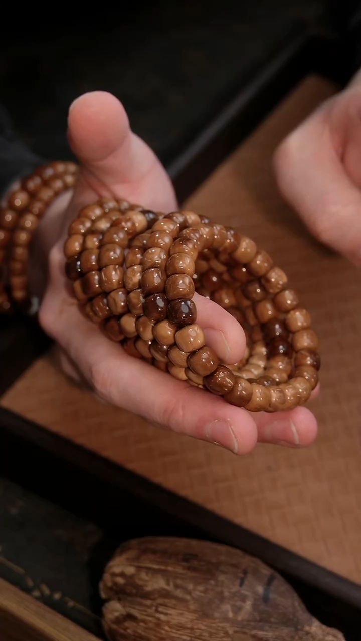 手串库克红棕老型8x9mm微瑕