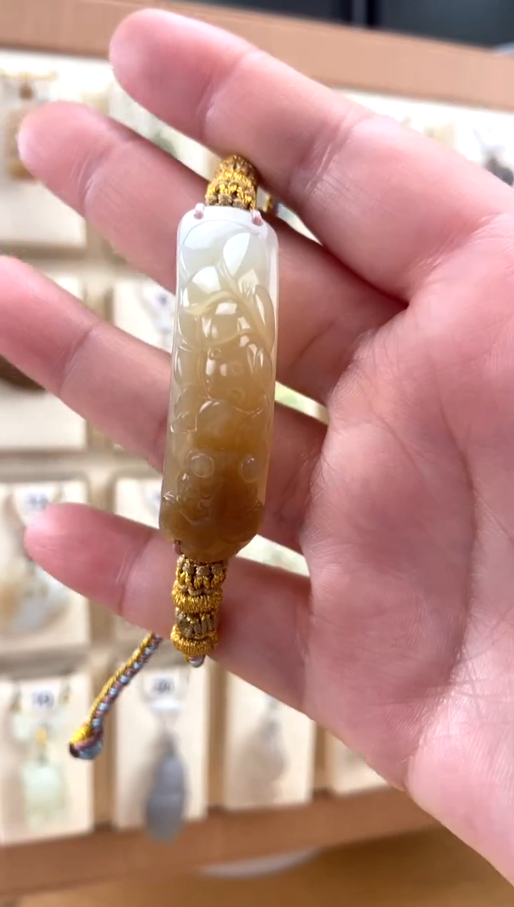 【闪购商品】和田玉手绳未镶嵌锦鲤手牌