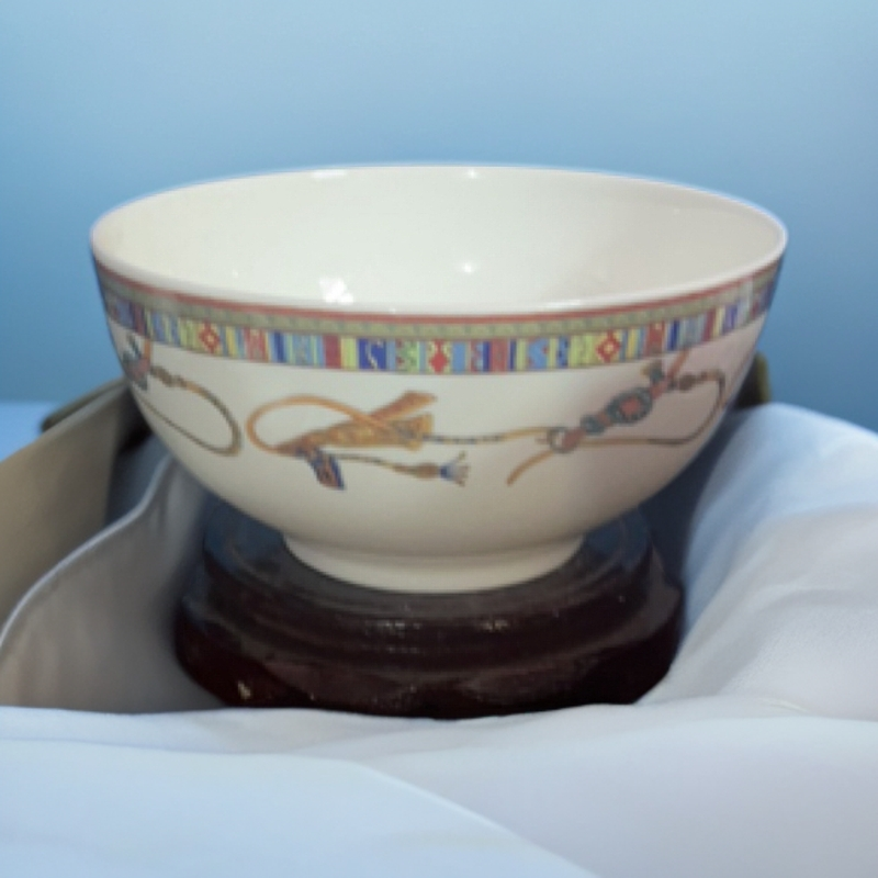 景德镇陶瓷6.5寸釉中七彩马面碗