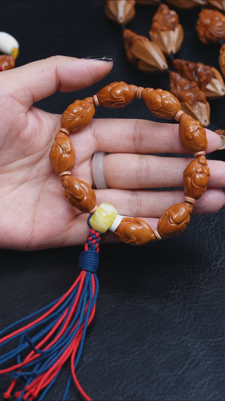 吊坠橄榄核逐**跑1.5九宝弥勒