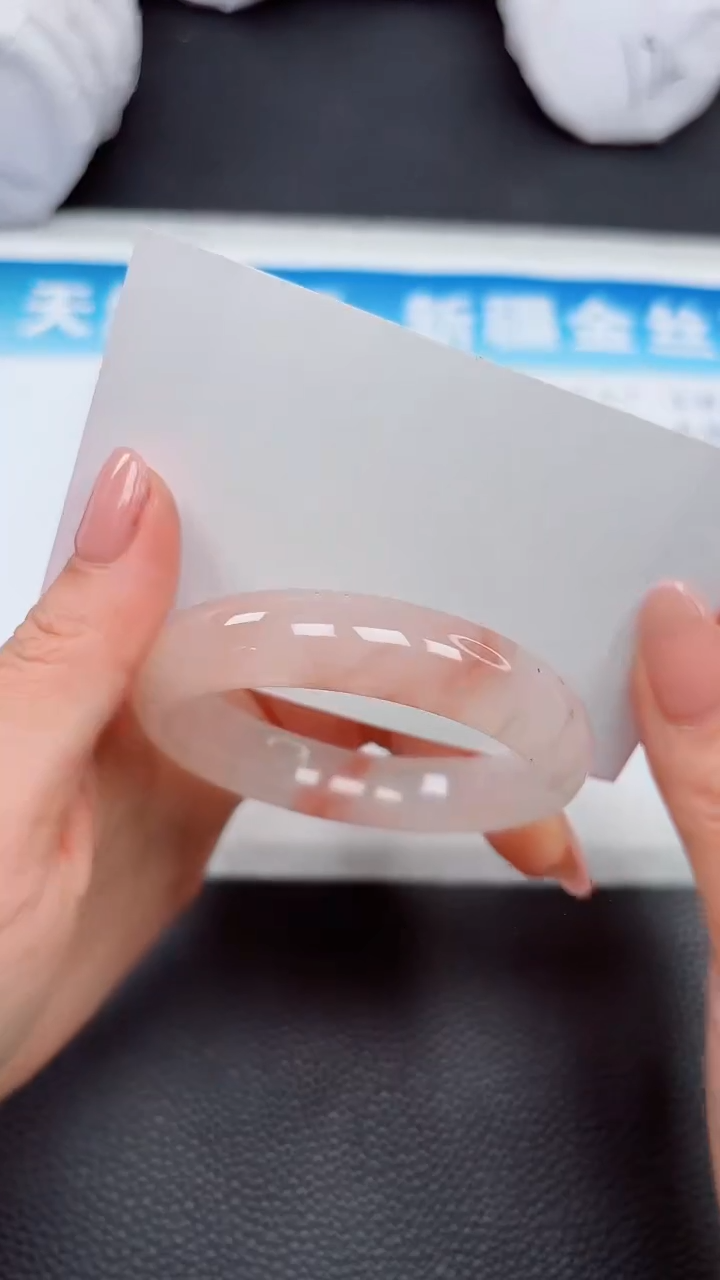 【闪购商品】石英质玉手镯未镶嵌463