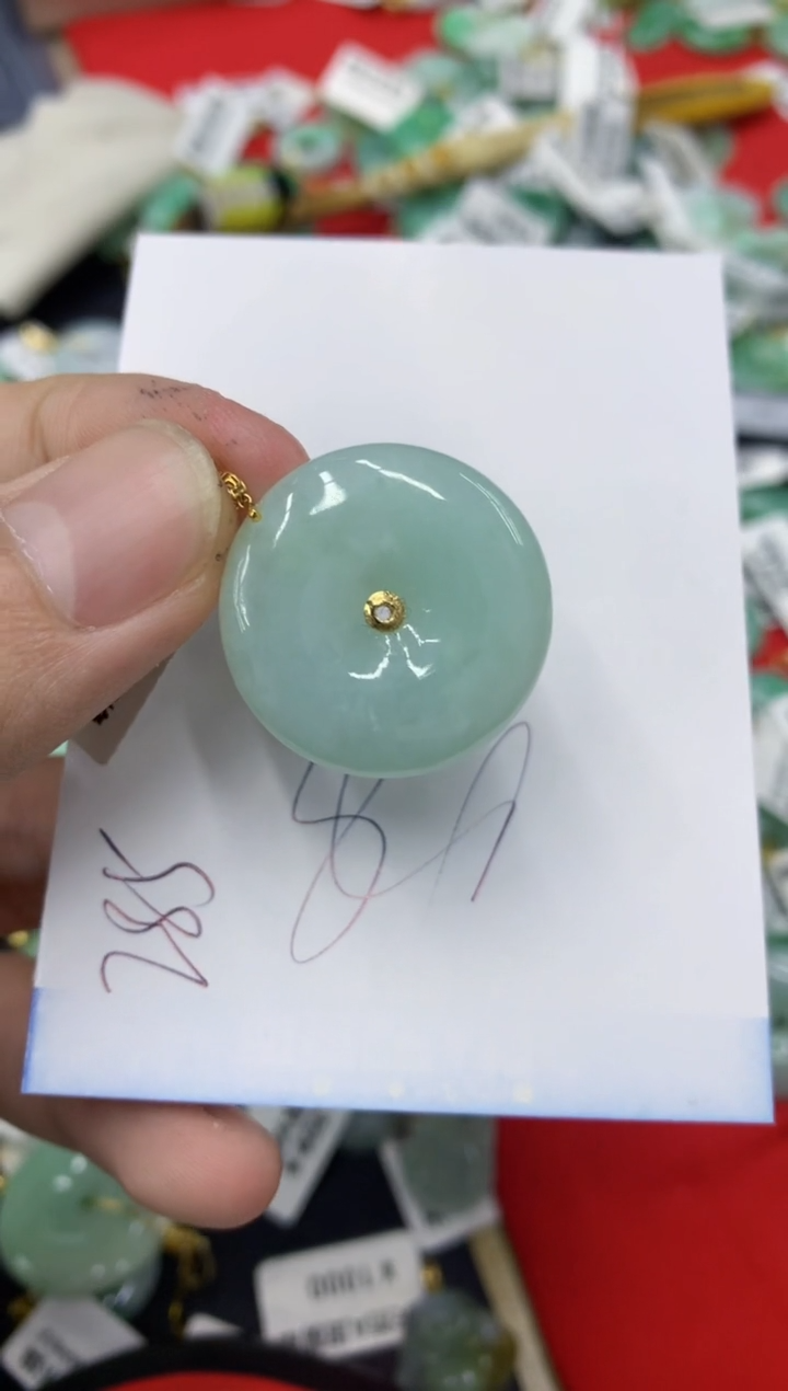 【闪购商品】翡翠颈饰18K金镶嵌号链接1111111
