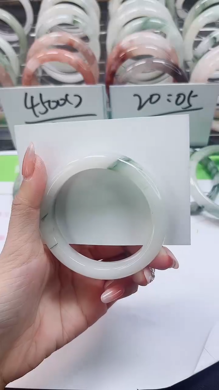 【闪购商品】石英质玉手镯未镶嵌A115-54/55