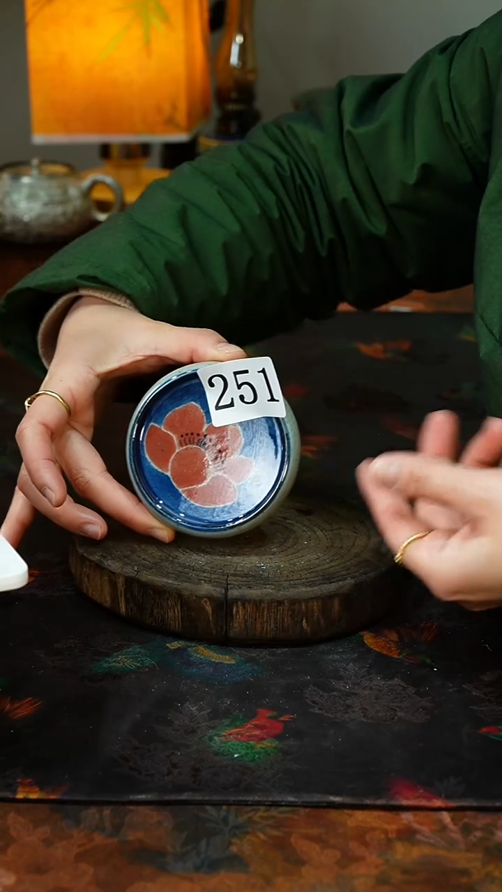 【闪购商品】.251............茶碗