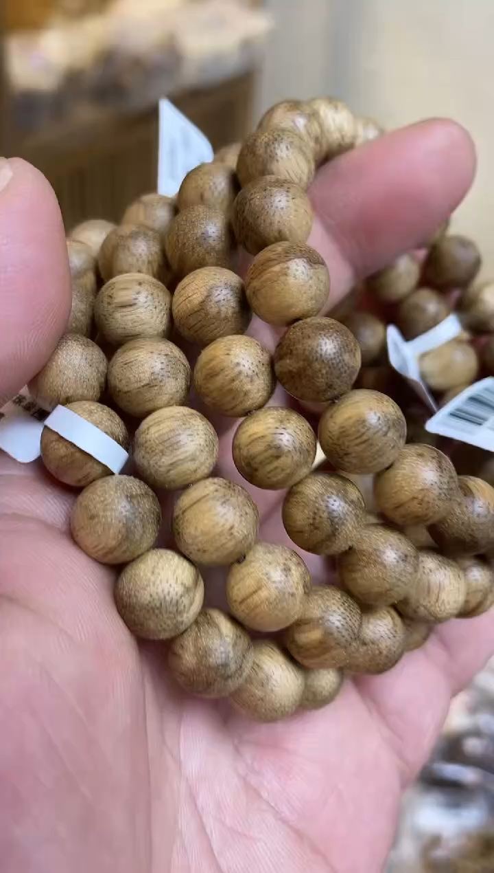 【闪购商品】沉香手串斯里兰卡圆珠单圈1.1多样性发其一