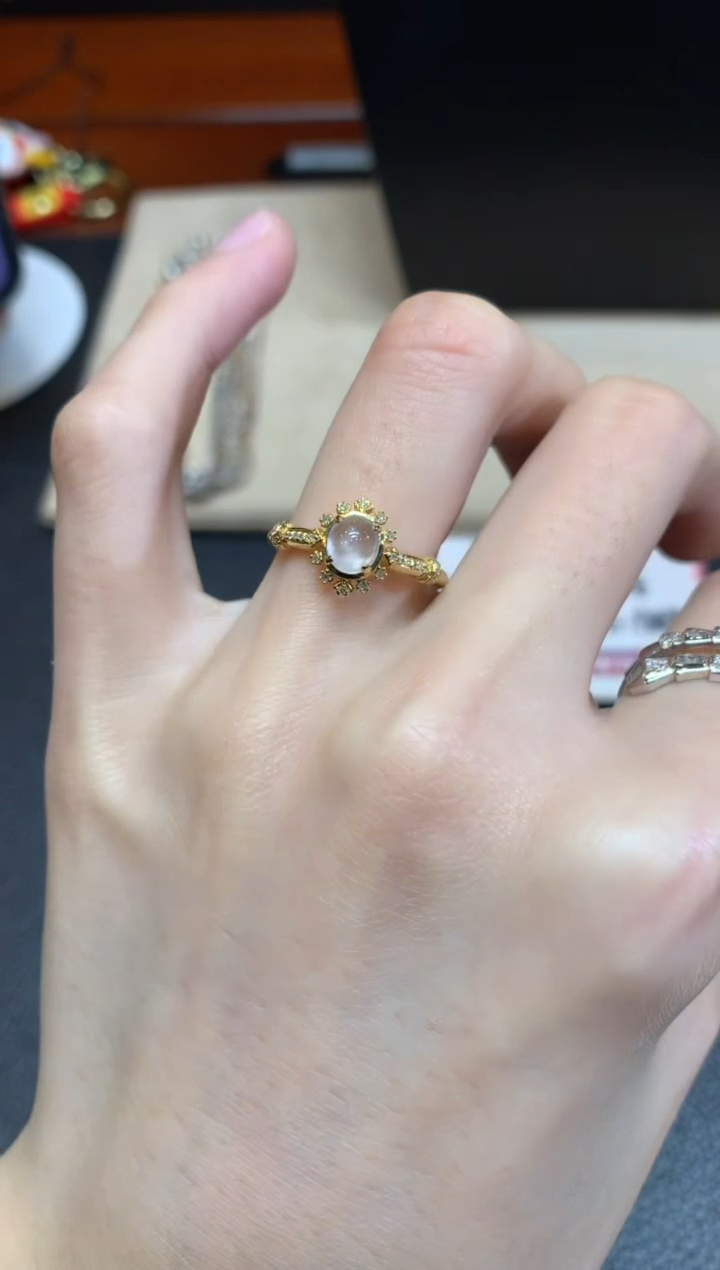 【闪购商品】翡翠戒指18K金镶嵌【无鉴赏期】