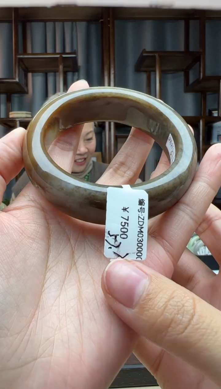 【闪购商品】和田玉颈饰未镶嵌手镯  57.7