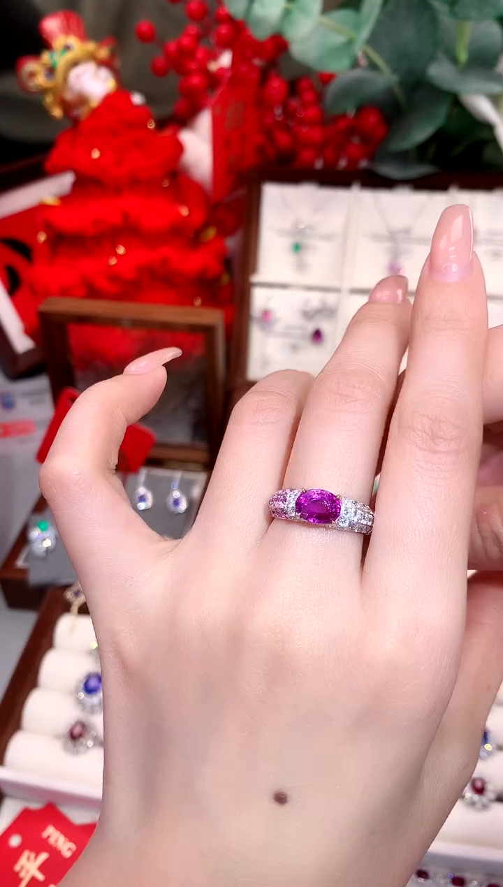 【闪购商品】彩色蓝宝石戒指18K金镶嵌2.51ct/天然宝石/七天无理由