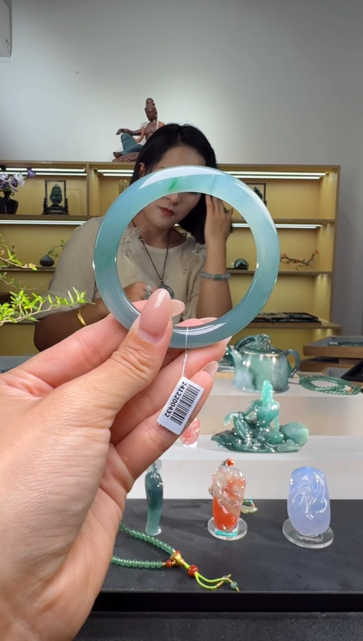 未镶嵌手镯翡翠54圈
