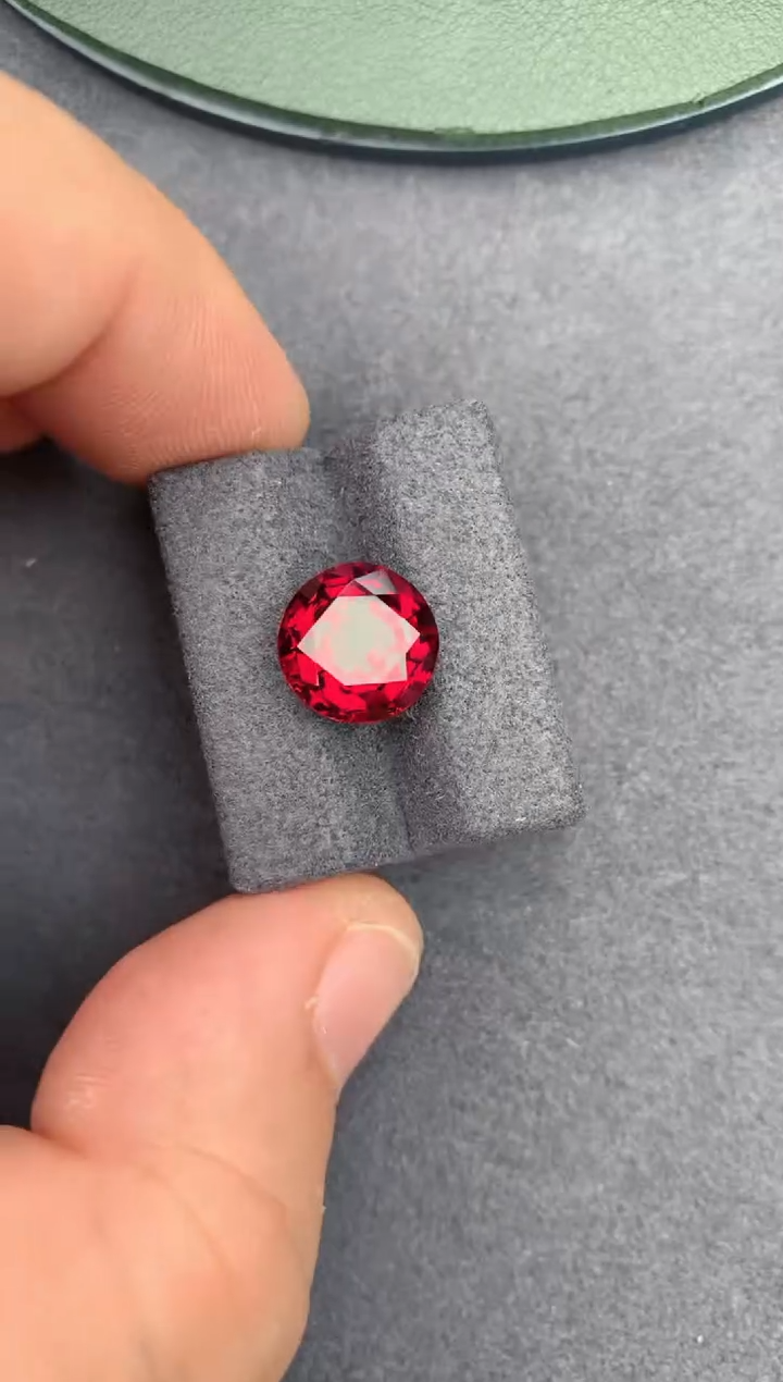 【闪购商品】石榴石裸石未镶嵌5ct 镁铝榴石