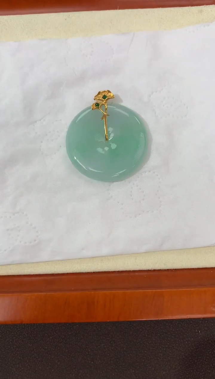 【闪购商品】翡翠颈饰18K金镶嵌天然缅甸a货翡翠