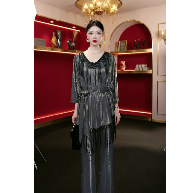 YINGHOU【静静】轻奢夏季蝙蝠袖流苏复古时尚显瘦设计师套装66010