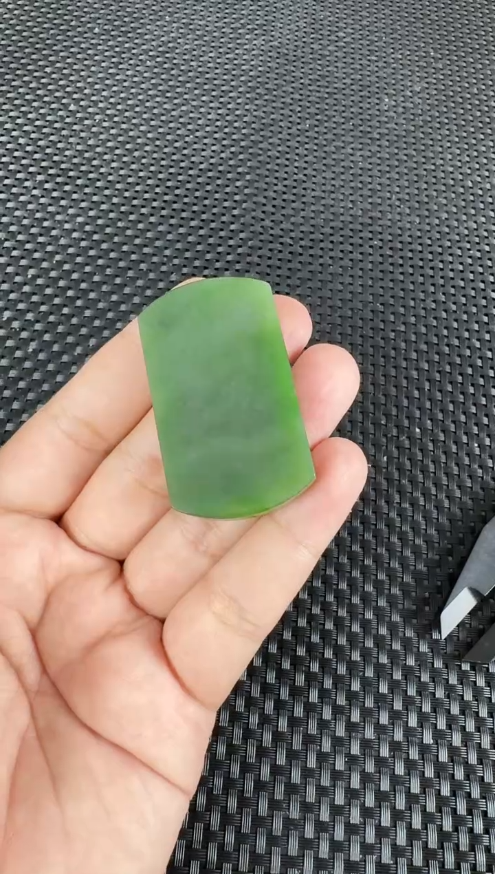 【闪购商品】和田玉（碧玉）吊坠未镶嵌无事牌