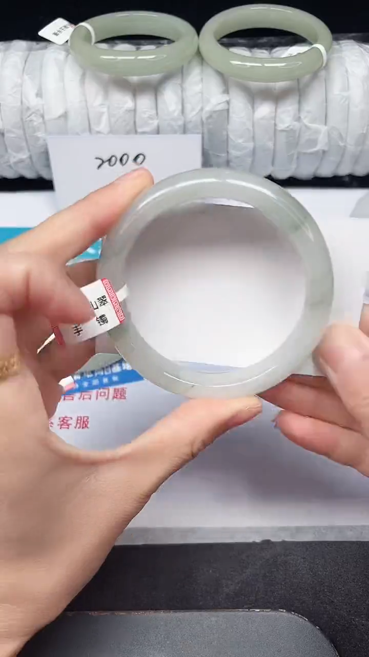 未镶嵌手镯石英质玉93-58/59