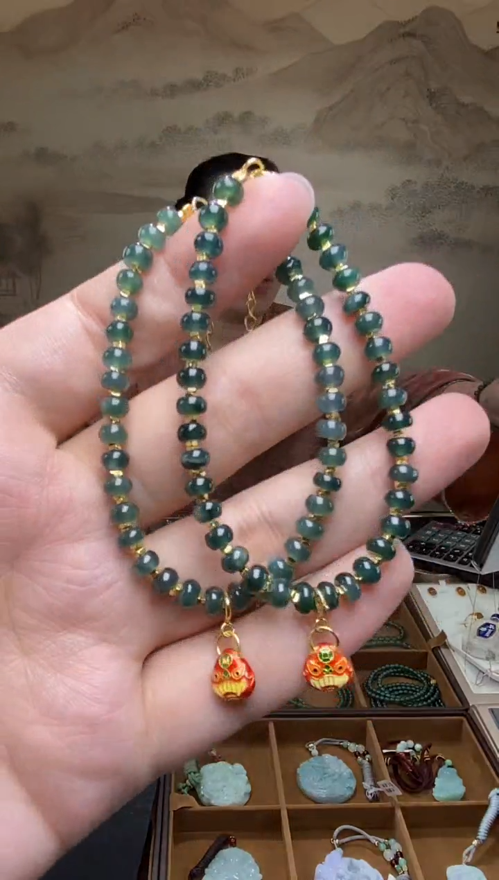 未镶嵌手链翡翠多样性发货发其一 