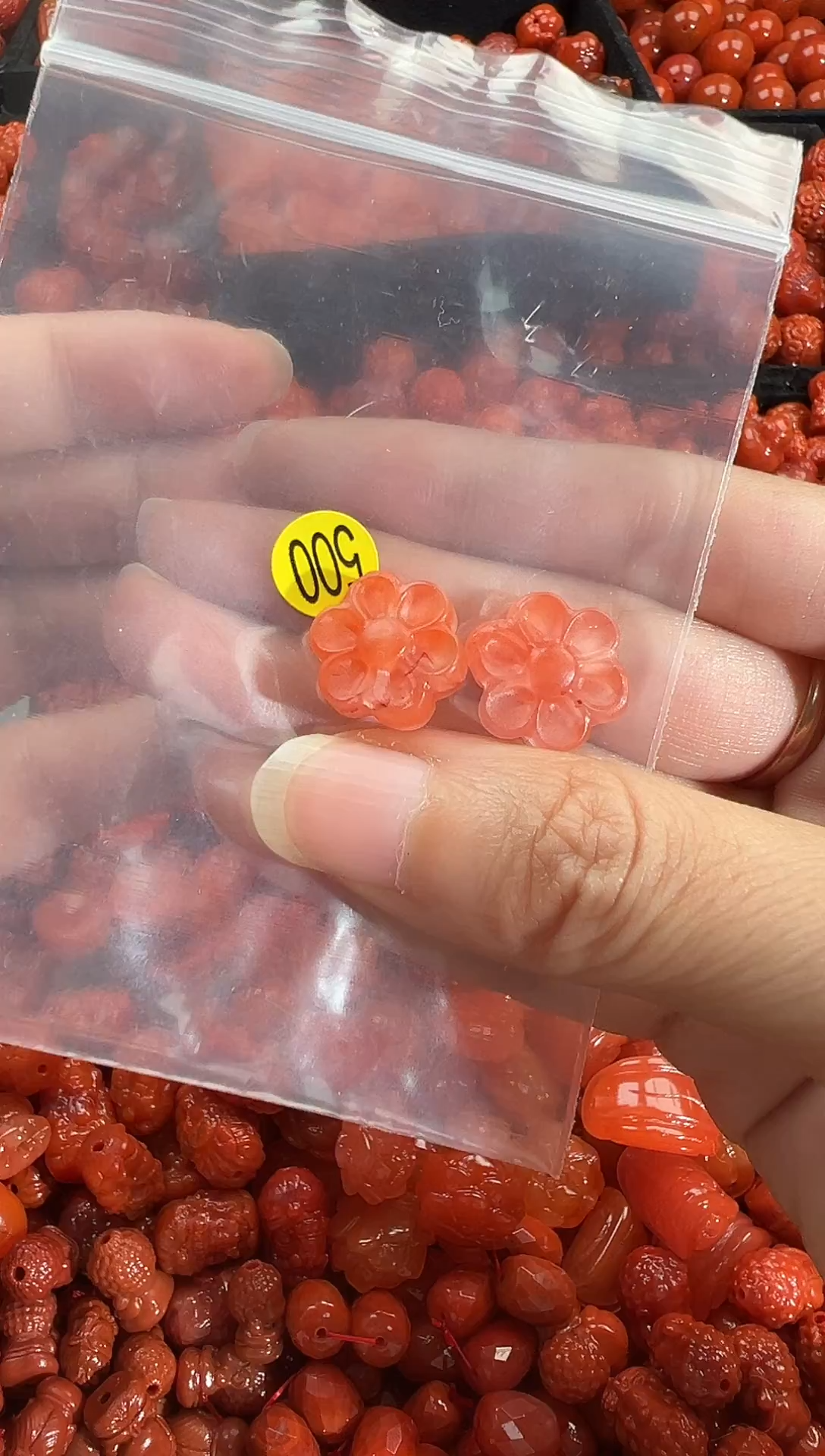 颈饰未镶嵌南红玛瑙1