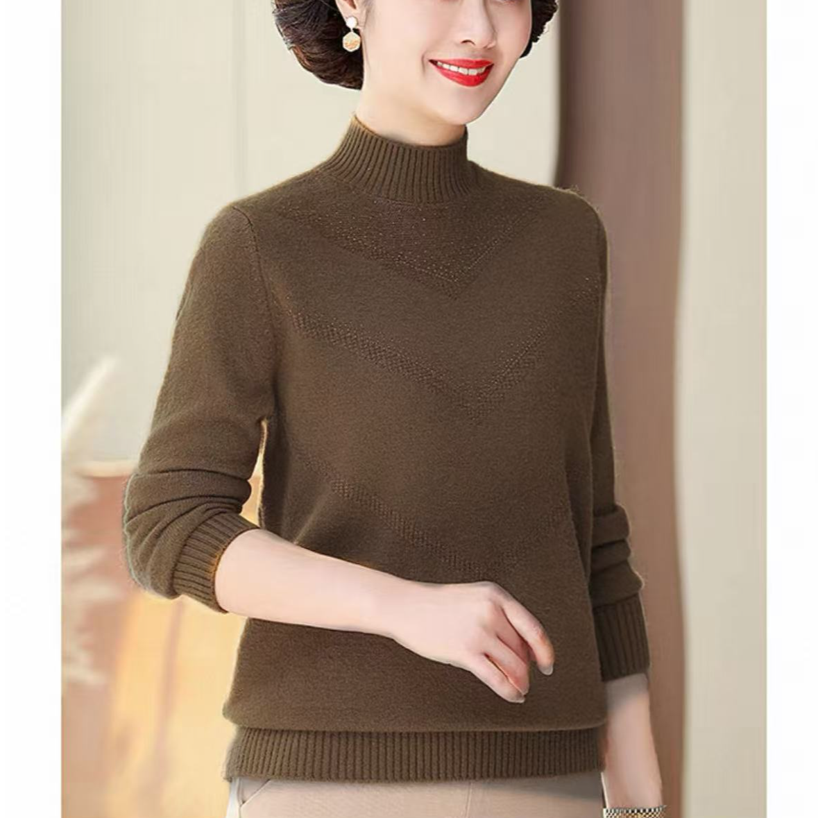 9163-（烫钻V）厚款毛衣（咖色）