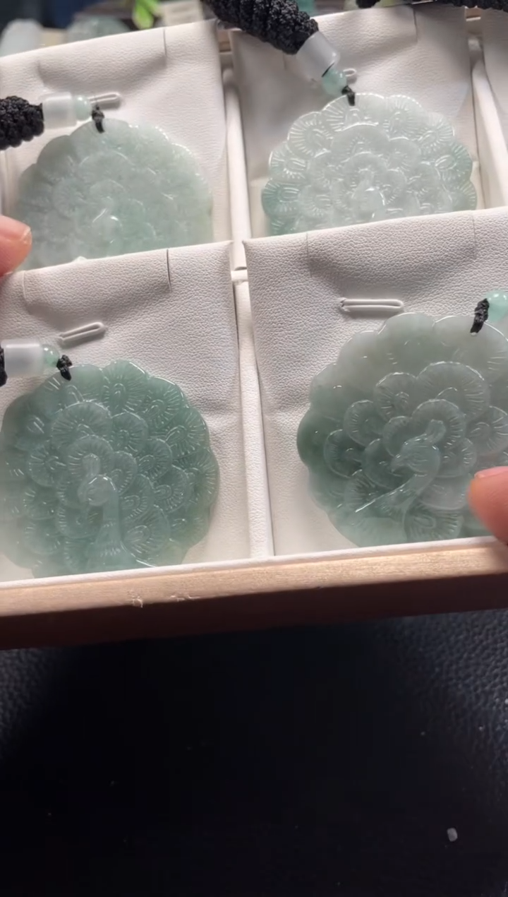 颈饰未镶嵌翡翠12/28/060多样性发其一