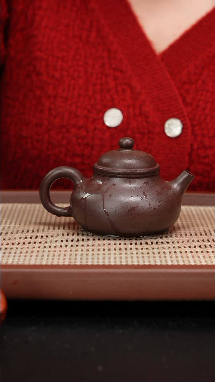 【闪购商品】紫砂茶壶铁芯老紫泥容天240cc