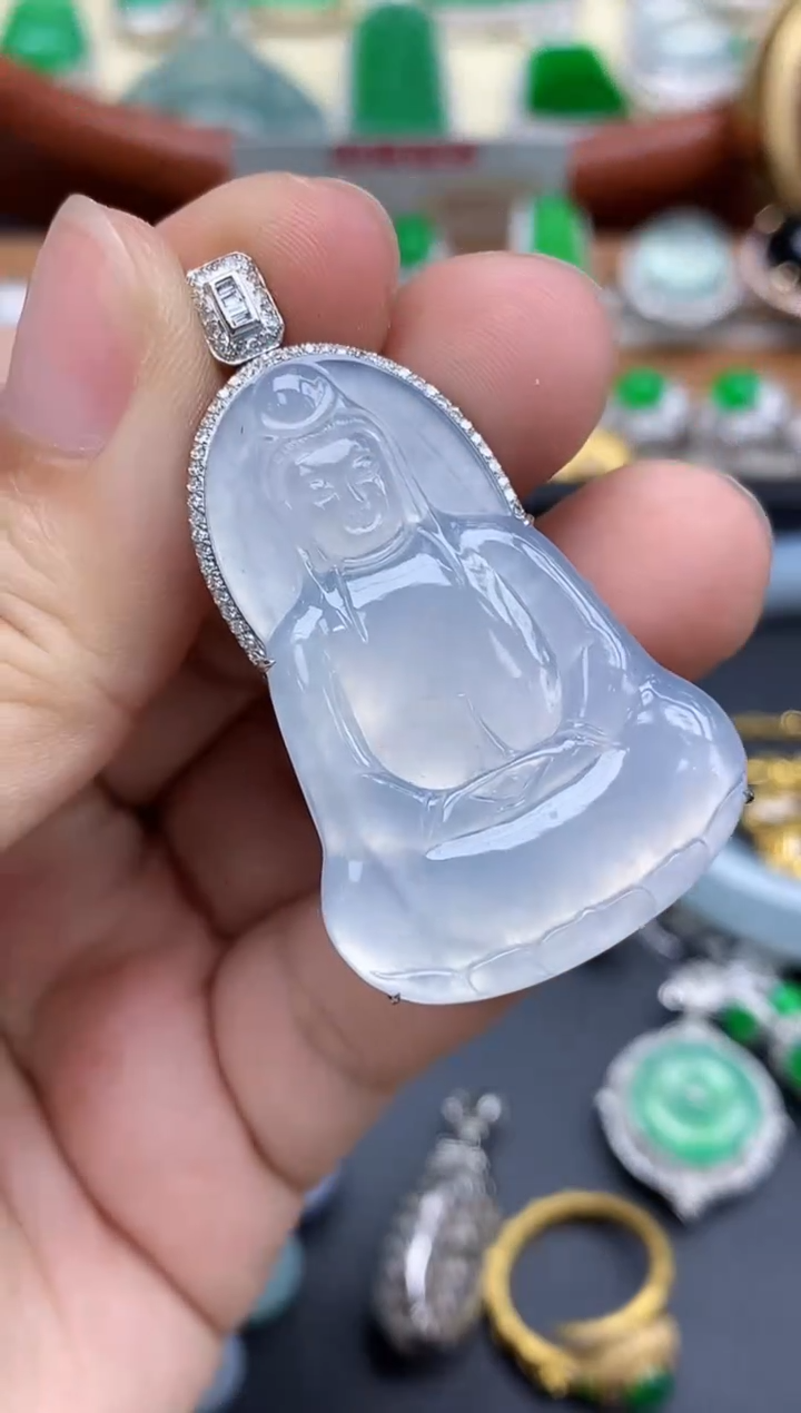 颈饰18K金镶嵌翡翠641-中国好珍宝