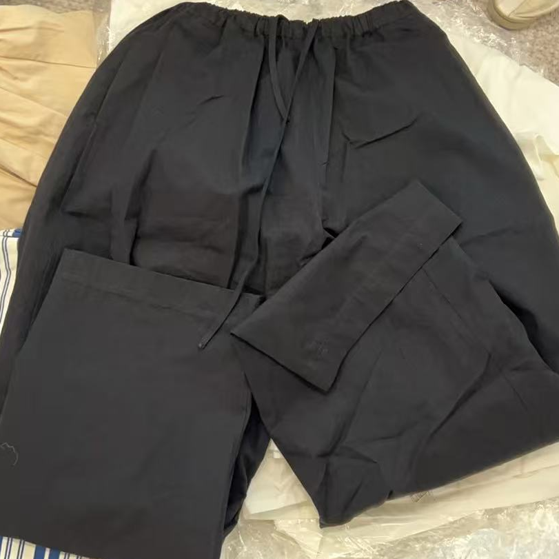 【NO退NO换】韩国东大门2025春夏款米黄色黑色抽绳气球裤休闲裤