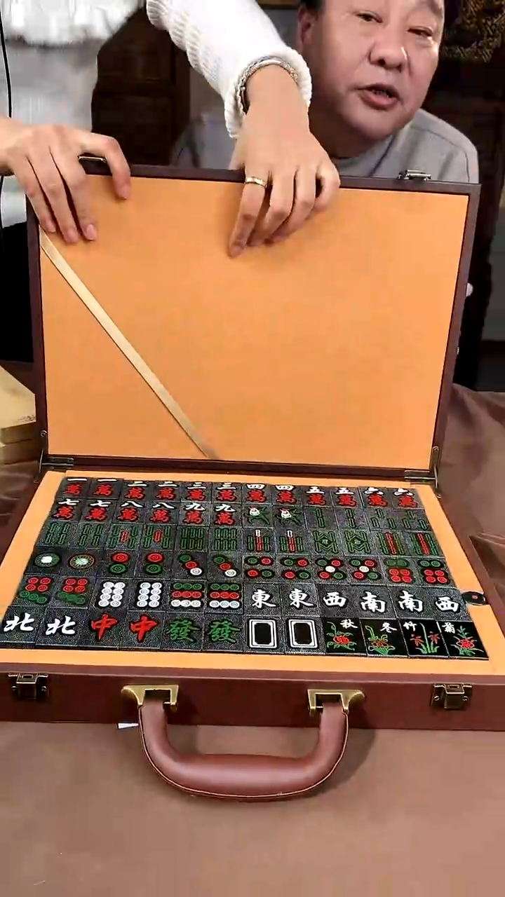 【闪购商品】和田玉颈饰未镶嵌E086