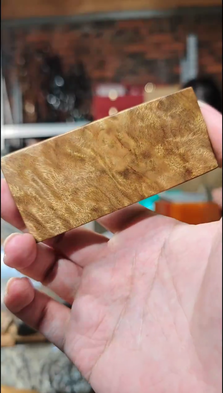 金丝楠无事牌手把件