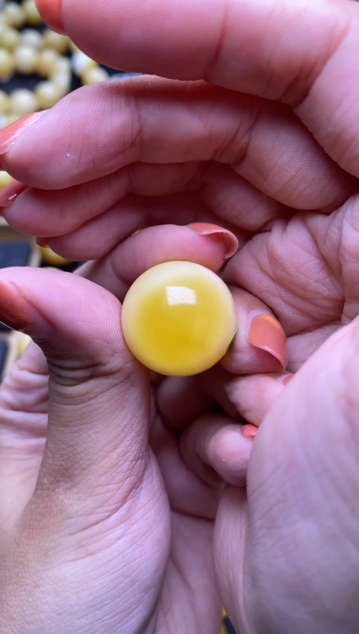 未镶嵌琥珀裸石大小姐珠宝严选61