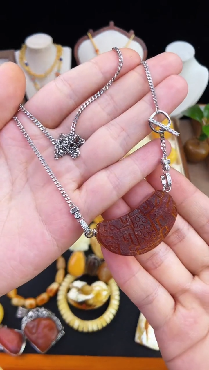 琥珀未镶嵌珠宝奇石柒月