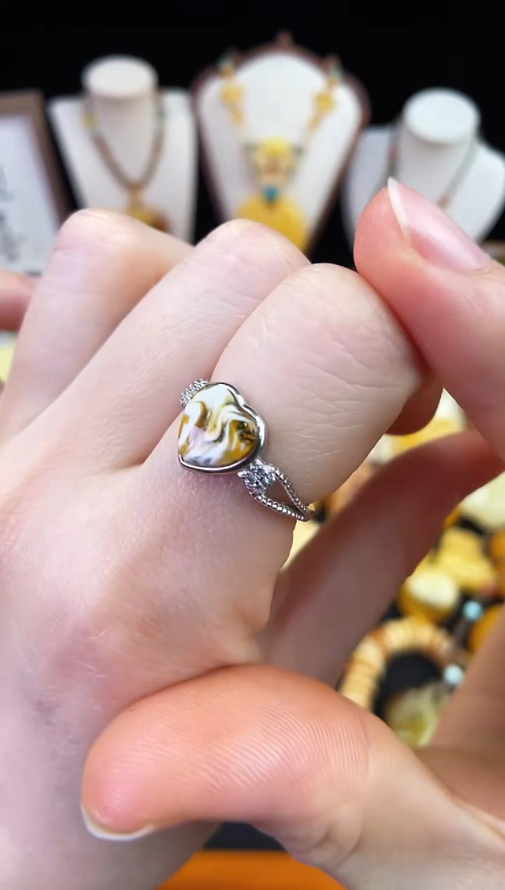 琥珀未镶嵌珠宝奇石柒月