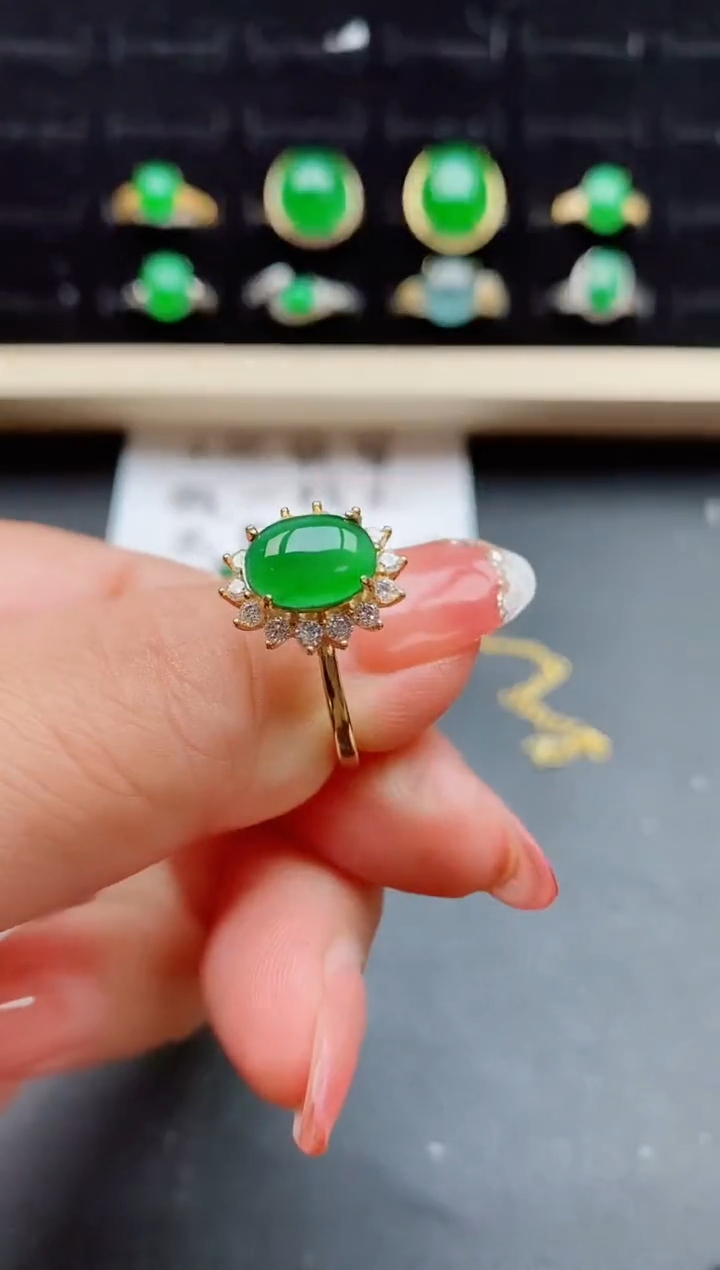 【闪购商品】翡翠戒指银S925镶嵌8050