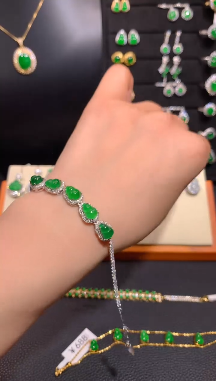 【闪购商品】翡翠手链银S925镶嵌多样性